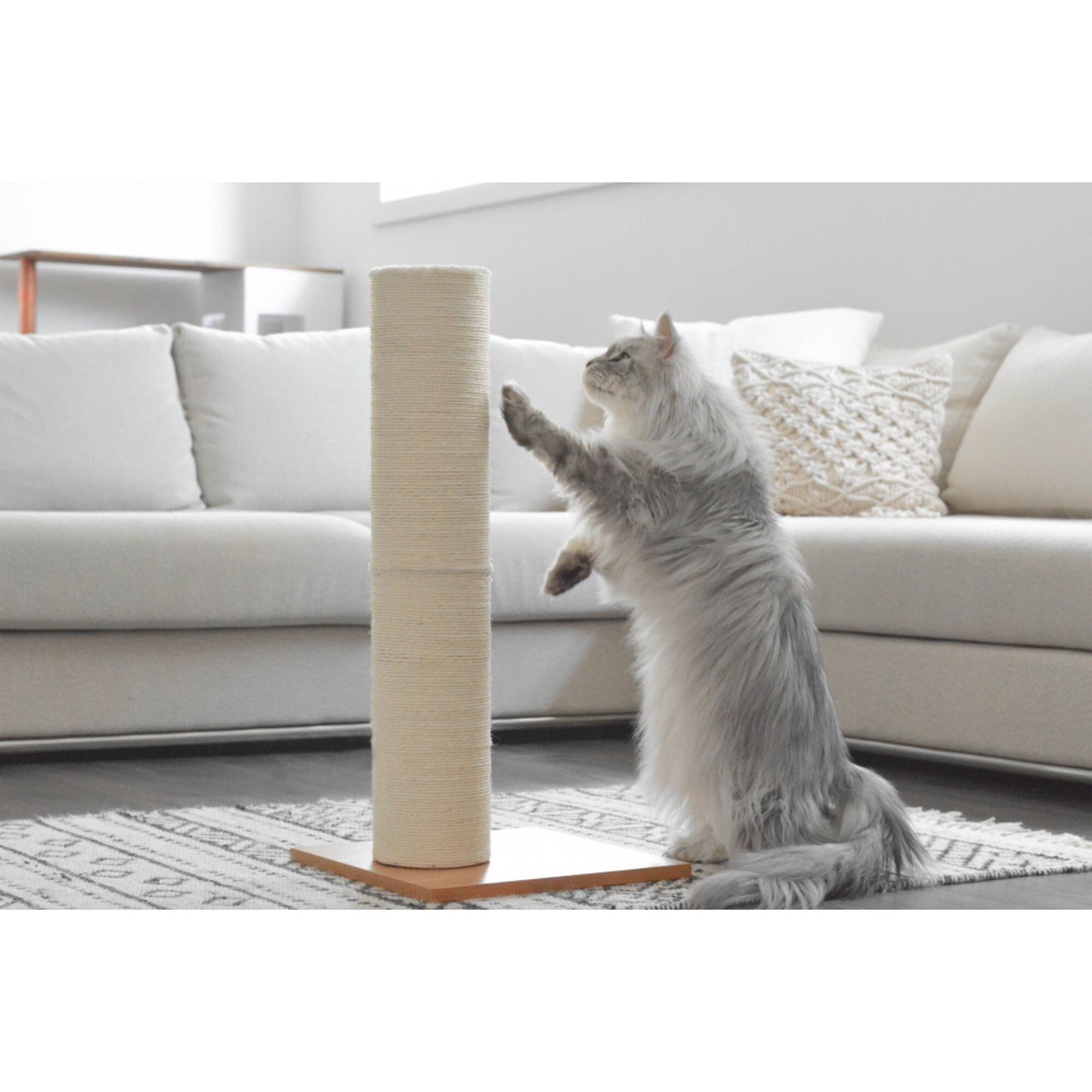 BeOneBreed KATT3 Sisal Pole Cat Scratcher